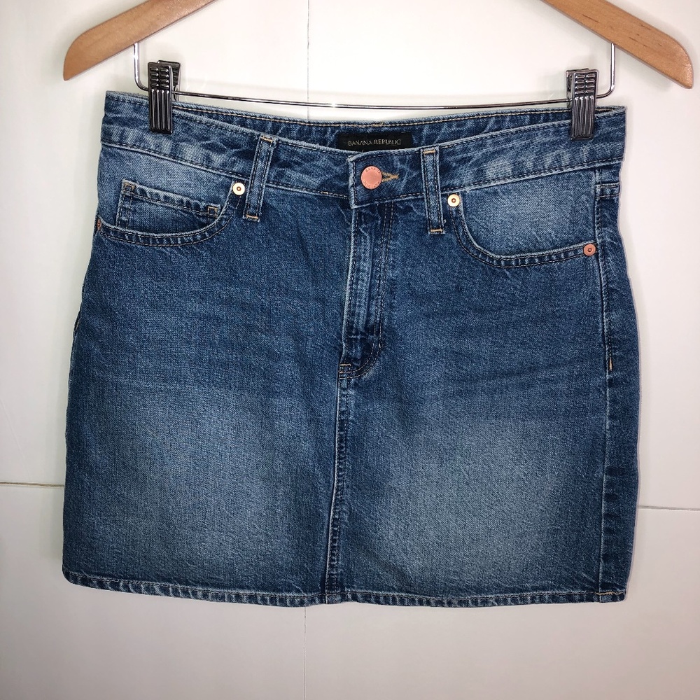 Banana Republic Denim Skirt
